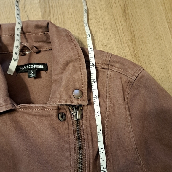 Women's Fashion Nova Brown Crop Jacket Zip Up Pockets Size Small - Picture 4 of 6